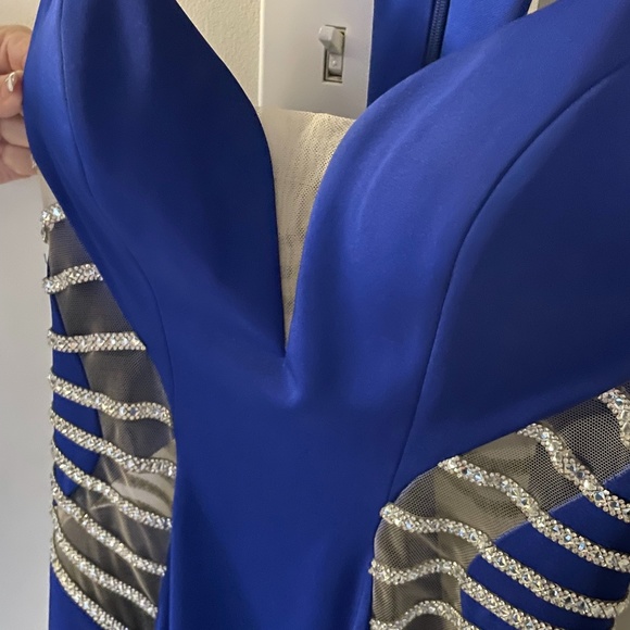 Royal Blue Prom Dress - Picture 4 of 11